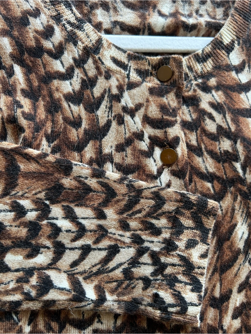 Talbots Brown & Cream Feather Inspired Long Sleeve Cardigan, Size SP - Picture 4 of 6